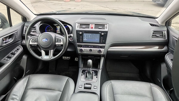 Купить Субару Оутбак 2015г.