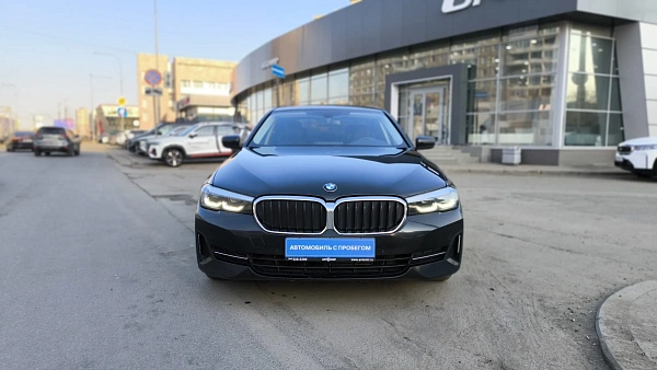 Купить БМВ 5 серия 2020г.
