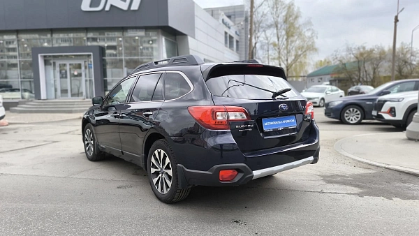 Купить Субару Оутбак 2015г.