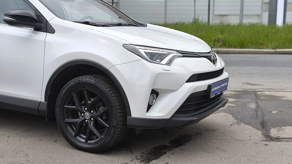 Купить Тойота Новый RAV4 2018г.