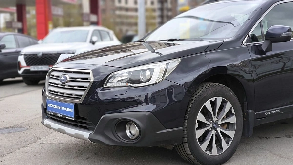 Купить Субару Оутбак 2015г.