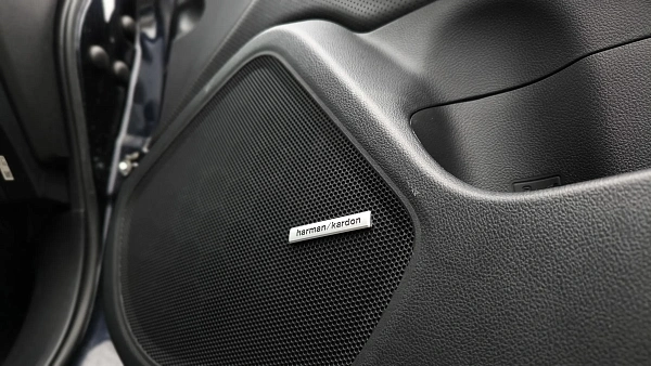 Купить Субару Оутбак 2015г.