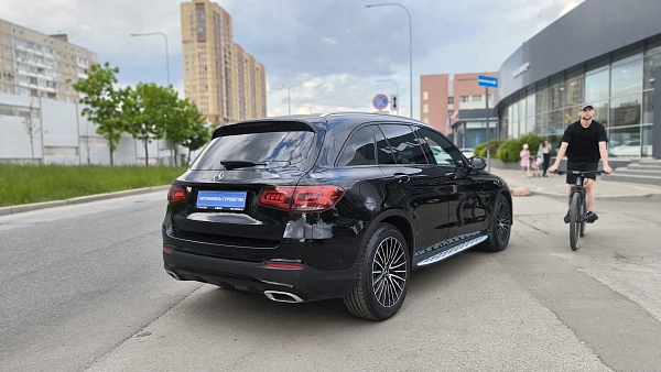 Купить Мерседес-Бенз ГЛК 2020г.