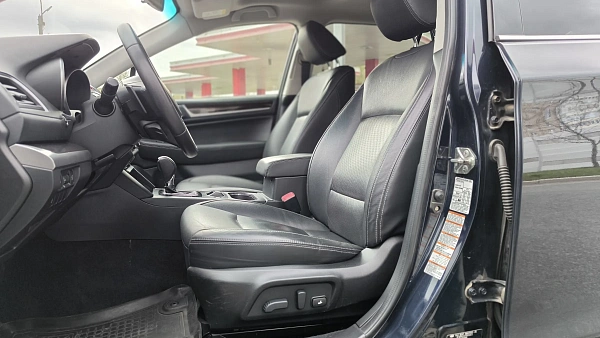 Купить Субару Оутбак 2015г.