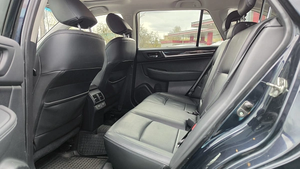 Купить Субару Оутбак 2015г.