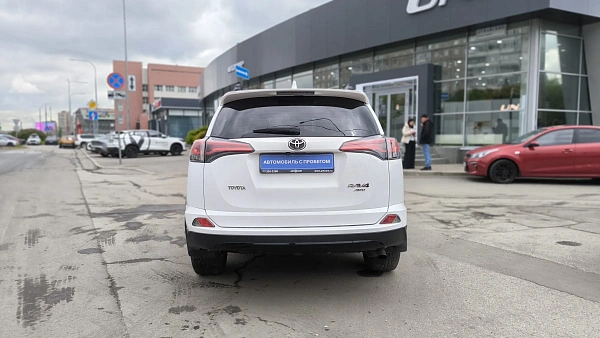Купить Тойота Новый RAV4 2018г.