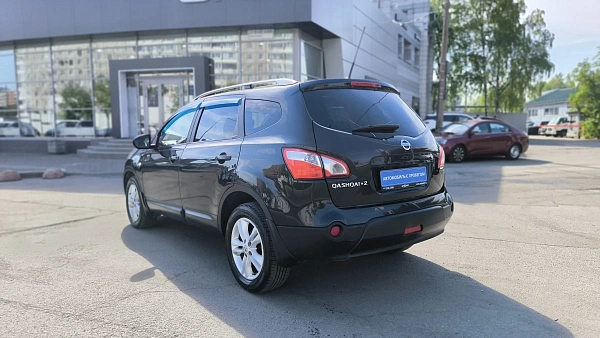 Купить Ниссан Кашкаи+2 2011г.