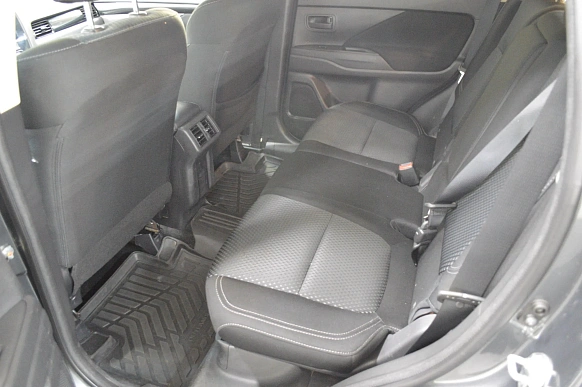 Купить Митсубиси Оутлендер 2018г.