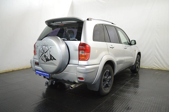 Купить Тойота Новый RAV4 2001г.