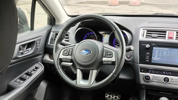 Купить Субару Оутбак 2015г.