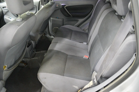 Купить Тойота Новый RAV4 2001г.