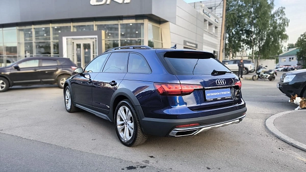 Купить Ауди А4 аллроад 2020г.