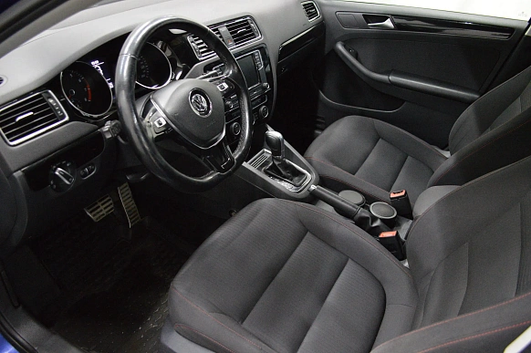 Купить Фольксваген ДЖетта 2018г.