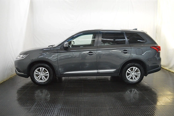 Купить Митсубиси Оутлендер 2018г.