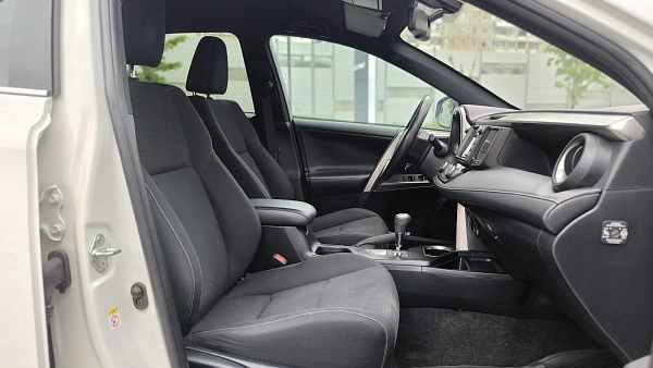 Купить Тойота Новый RAV4 2018г.