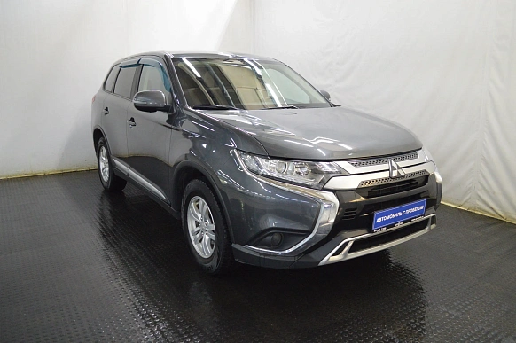 Купить Митсубиси Оутлендер 2018г.