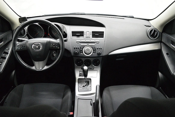 Купить Мазда Mazda 3 2011г.