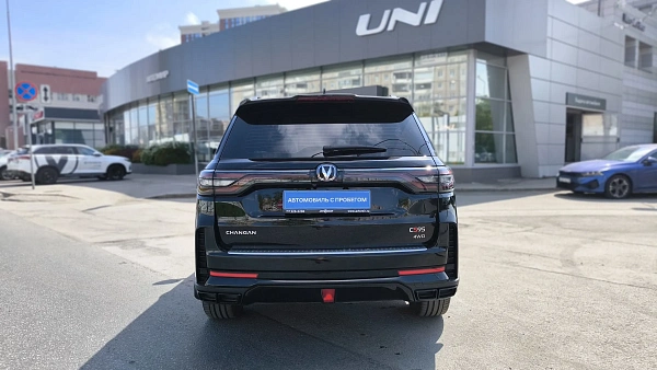 Купить Чанган КС95 2024г.