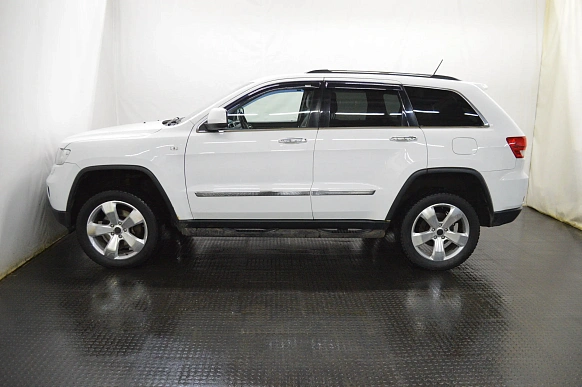 Купить ДЖип Чероки 2012г.